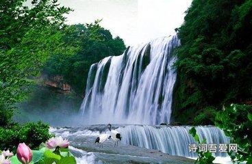 怎样能同步看到老婆和谁聊天？游戏画面